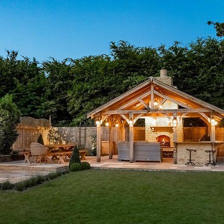 Cotsall House برودواي المظهر الخارجي الصورة