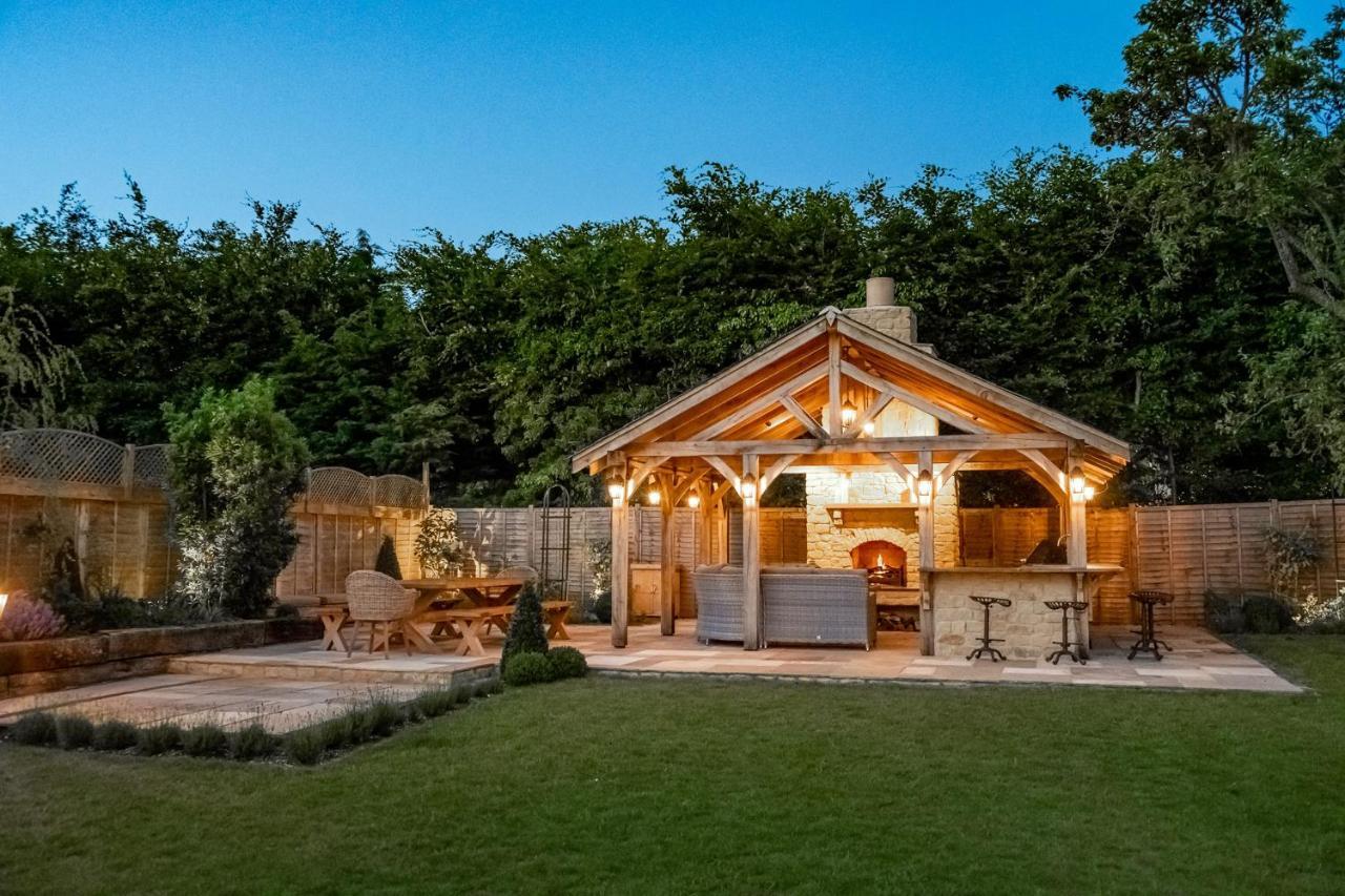Cotsall House برودواي المظهر الخارجي الصورة