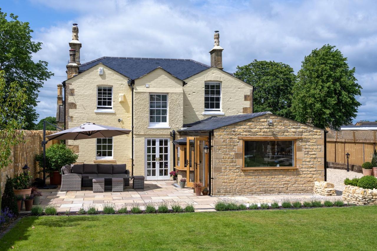 Cotsall House برودواي المظهر الخارجي الصورة